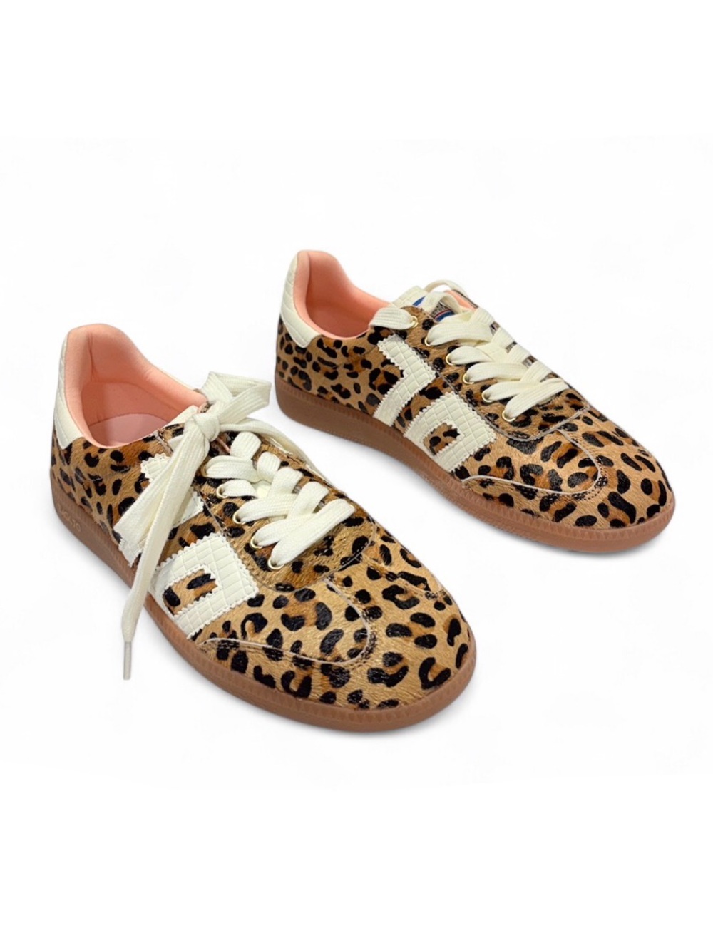 CLOUD in LEOPARD CAMEL WHITE Sneakers